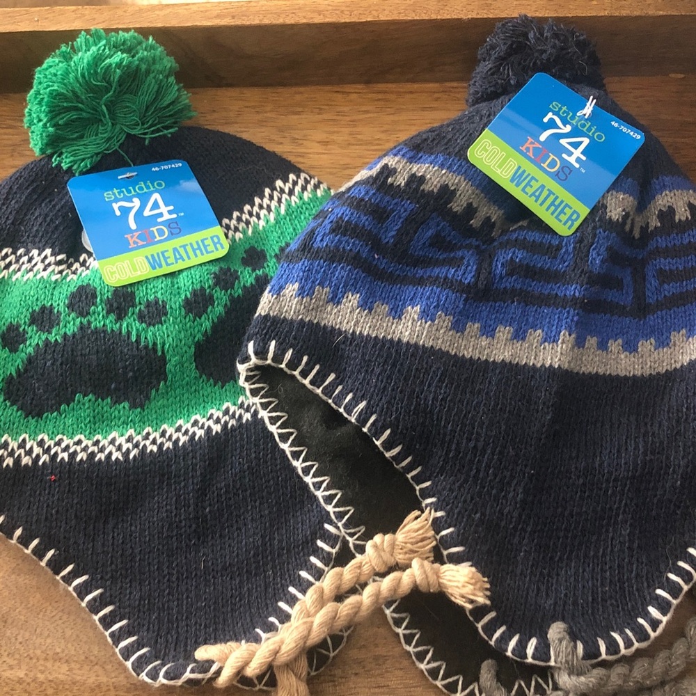 Studio Kids Navy and Green Pom-Pom Hats